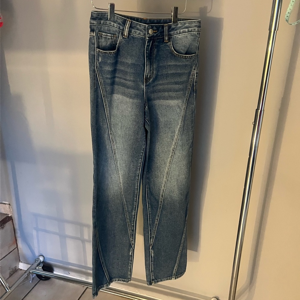 Classic Blue Women's Jeans NWT - Picture 2 of 7